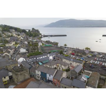 Lais Puzzle - Panoramaluftaufnahme der Stadt Carlingford. Co. Louth, Irland - 2.000 Teile