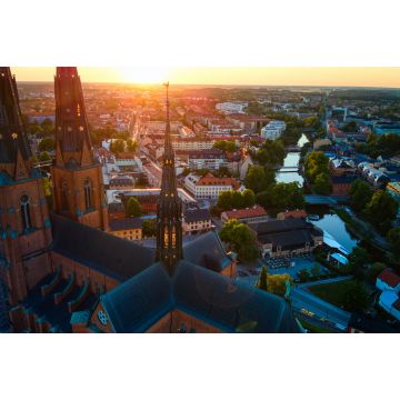 Lais Puzzle - Uppsala Sonnenuntergang durch die Kathedrale in Uppsala, Schweden - 2.000 Teile