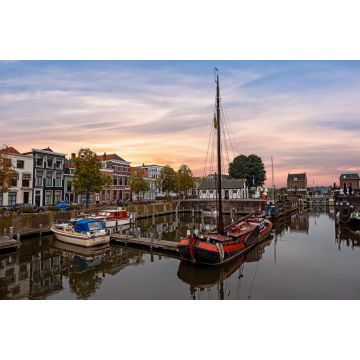 Lais Puzzle - Der Hafen im Stadtzentrum der mittelalterlichen Stadt Gorinchem in den Niederlanden - 2.000 Teile