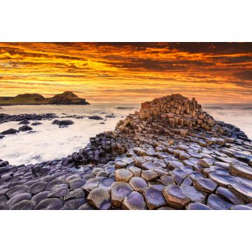 Lais Puzzle - Blick auf den Sonnenuntergang am Giants Causeway in Nordirland - 2.000 Teile
