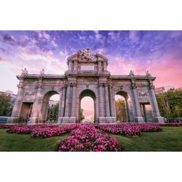 Lais Puzzle - Die Alcala-Tür (Puerta de Alcala). Wahrzeichen von Madrid, Spanien bei Sonnenuntergang - 2.000 Teile