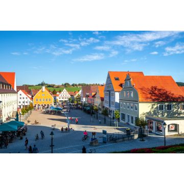 Lais Puzzle - Rathaus und Marktplatz, Ottobeuren, Deutschland - 2.000 Teile