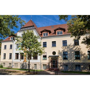 Lais Puzzle - eichwalde, germany - rathaus in der altstadt - 2.000 Teile