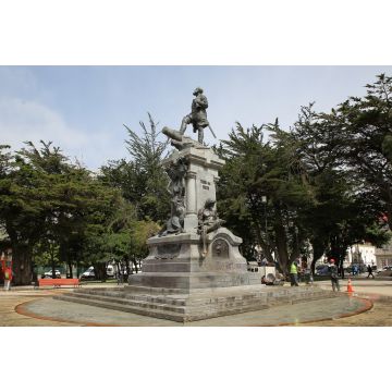 Lais Puzzle - Denkmal für Hernando Magallanes, Plaza Muñoz Gamero, Punta Arenen, Chile - 2.000 Teile