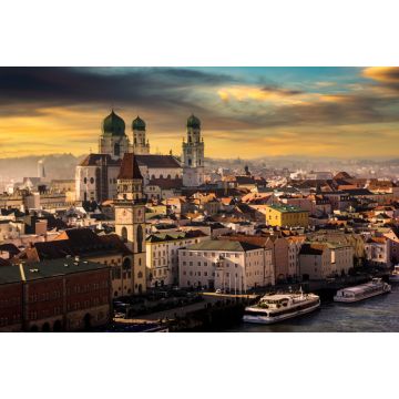 Lais Puzzle - Passau an der Donau, Deutschland. Blick auf die Stadt bei Sonnenuntergang mit schönem Himmel. - 2.000 Teile
