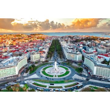Lais Puzzle - Lissabon Skyline Panorama, Europäische Stadtansicht auf Marques Pombal Platz Monument, Sonnenuntergang, Kreuzung, Portugal - 2.000 Teile