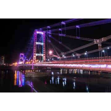 Lais Puzzle - Nachtansicht der Brücke Ingeniero Marcial Candioti mit ihrer LED-Beleuchtung - 2.000 Teile