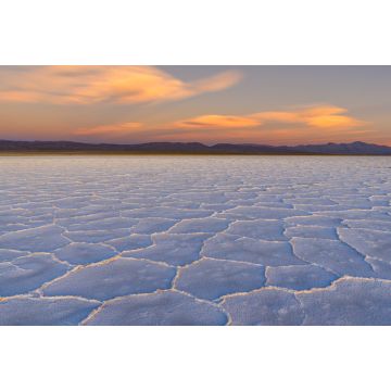 Lais Puzzle - Die Salinas Grandes, die man sich mit Córdoba teilt, sind eine ausgedehnte Salzwüste mit einer Fläche von 8900 km²; rechnet man die fast unmittelbar angrenzenden Salinas de Ambargasta hinzu, so wäre sie mit 30 000 km² die größte Salzwüste...