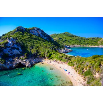 Lais Puzzle - Porto Timoni Strand bei Afionas ist ein paradiesischer Doppelstrand mit kristallklarem azurblauem Wasser auf Korfu, Ionische Insel, Griechenland, Europa - 2.000 Teile