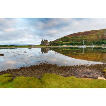 Lais Puzzle - Ein Panoramablick auf die Burg aus dem 13. Jahrhundert in Lochranza bei Flut auf der Isle of Arran in Schottland - 2.000 Teile