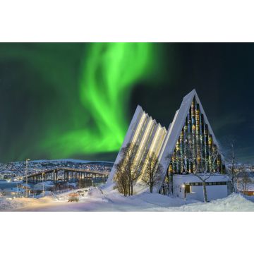 Lais Puzzle - Eismeerkathedrale Tromsö Norwegen mit Nordlicht - 2.000 Teile