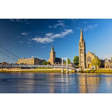 Lais Puzzle - Impression von Inverness und der Greig Street Bridge in Schottland - 2.000 Teile