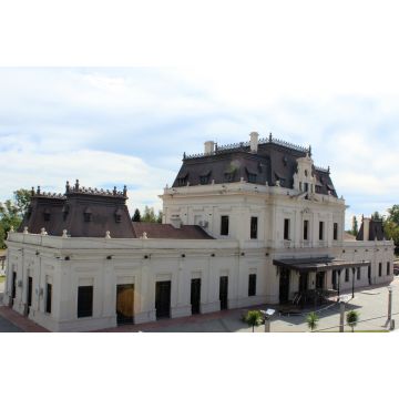 Lais Puzzle - Der Bahnhof San Luis ist ein ehemaliger Bahnhof in der gleichnamigen Stadt im Departement Juan Martín de Pueyrredón, Provinz San Luis, Argentinien. - 2.000 Teile