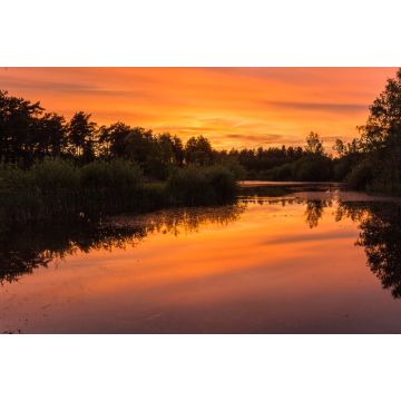 Lais Puzzle - Sonnenuntergang im Nationalpark in der Nähe von Waterschei in Genk, Belgien, mit erstaunlichen Farben am Himmel. Der Park ist ein ehemaliges Bergbaugebiet mit fantastischen Aussichten - 2.000 Teile