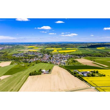 Lais Puzzle - Blick auf Landwirtschaft mit Getreidefeldern und Rapsanbau, Usingen, Schwalbach, Hochtaunuskreis, Hessen, Deutschland. - 2.000 Teile