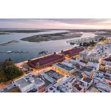 Lais Puzzle - Olhao mit zwei Marktgebäuden an der Ria Formosa, Algarve, Portugal - 2.000 Teile