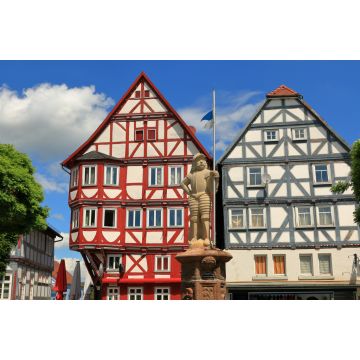 Lais Puzzle - Fachwerkhäuser und Brunnen in Treysa Schwalmstadt - 2.000 Teile