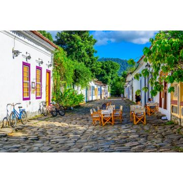 Lais Puzzle - Straße des historischen Zentrums mit Tischen eines Restaurants in Paraty, Rio de Janeiro, Brasilien - 2.000 Teile