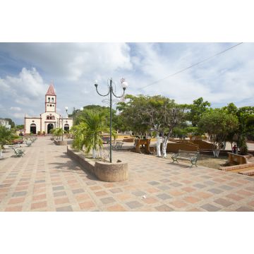 Lais Puzzle - San Onofre Kirche, Sucre, Sincelejo, Kolumbien - 2.000 Teile