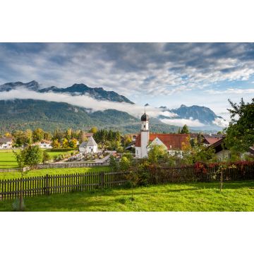 Lais Puzzle - Wallgau, Oberbayern, Dorf mit Kirche und Alpen im Morgennebel - 2.000 Teile