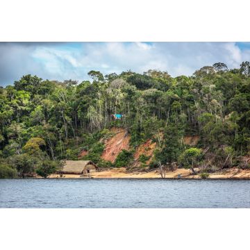 Lais Puzzle - Ein Abholzungsgebiet am Rande des Amazonas mit einem traditionellen indigenen Haus im Bundesstaat Amazonas in Brasilien - 2.000 Teile