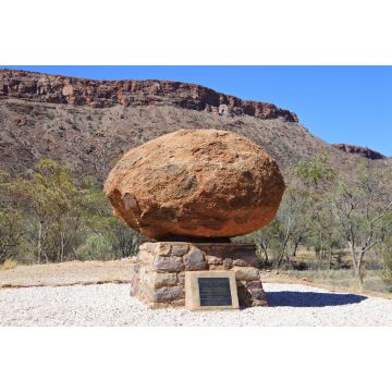 Lais Puzzle - Gedenkstein für John Flynn bei Alice Spings in Australien - 2.000 Teile