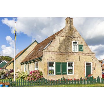 Lais Puzzle - Eine der schönen alten Hütten (erbaut 1516) auf der Insel Ameland - 2.000 Teile
