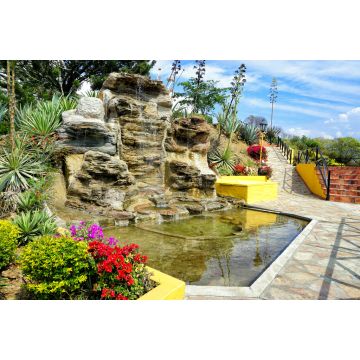 Lais Puzzle - Bunter Garten in Panachi in Santander, Kolumbien - 2.000 Teile