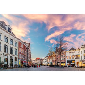 Lais Puzzle - Bars und Restaurants auf dem Houtmarkt in Zutphen, die Niederlande - 2.000 Teile