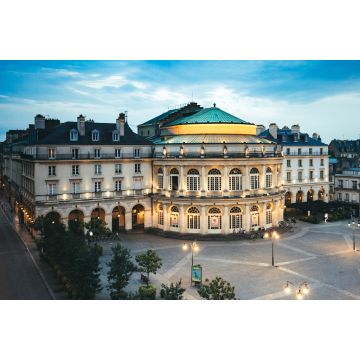 Lais Puzzle - Oper der Stadt Rennes, place de l'hotel de ville, Bretagne, Frankreich - 2.000 Teile