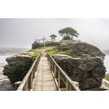 Lais Puzzle - Eine Fantasieweltlandschaft mit einem erstaunlichen dramatischen nebligen Himmel. Der Iloca "Peñon" ist ein großer Felsbrocken in der Nähe der Stadt Iloca, wo sich der Heilige der Fischer befindet, und am Ausgang des Flusses Mataquito...