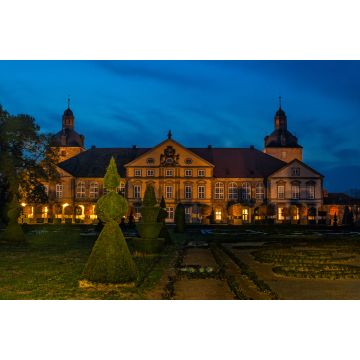 Lais Puzzle - Schloss Hundisburg zur Blauen Stunde - 2.000 Teile
