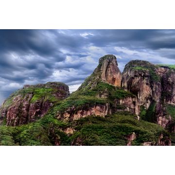 Lais Puzzle - Pico Paraná - Morretes, Brasilien. - 2.000 Teile
