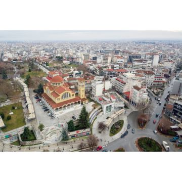Lais Puzzle - Luftaufnahme des Heiligen Achilios von Larissa und eines Teils der Stadt, Thessalien Griechenland - 2.000 Teile