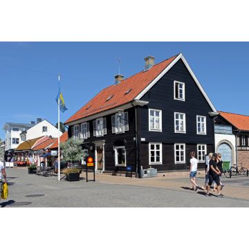 Lais Puzzle - Einkaufsstrße von Borgholm auf Öland Schweden - 2.000 Teile