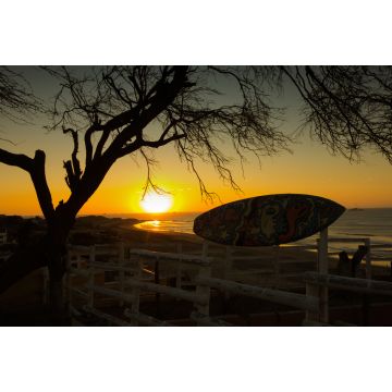 Lais Puzzle - Sonnenuntergang und Surfbrett in Lobitos, Peru - 2.000 Teile