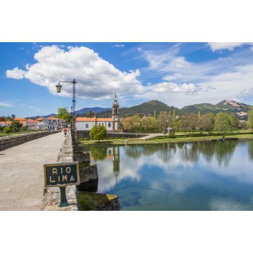 Lais Puzzle - Schild an der römischen Brücke in Ponte de Lima, Portugal - 2.000 Teile