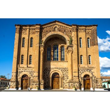 Lais Puzzle - Porto Nacional, Tocantins, Brasilien. Kathedrale Unserer Lieben Frau der Barmherzigkeit, National Harbor - 2.000 Teile
