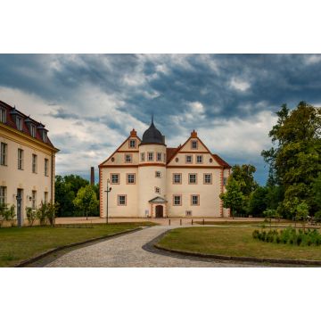 Lais Puzzle - Dramatischer Wolkenhimmel über dem Schloss Königs Wusterhausen (Ansicht von Norden) - 2.000 Teile