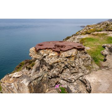 Lais Puzzle - Küste von Anglesey bei Holyhead, mit North Stack im Hintergrund, Wales - 2.000 Teile