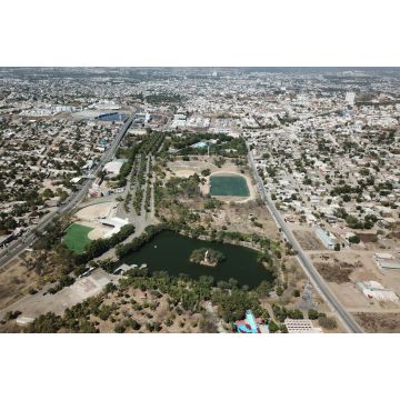Lais Puzzle - Culiacan vom Park aus, Mexiko - 2.000 Teile