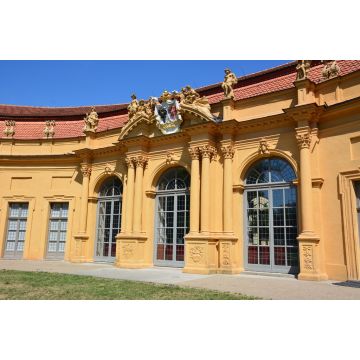 Lais Puzzle - Historisches Konservatorium (Orangerie) in der Stadt Erlangen, (Bayern), Deutschland - 2.000 Teile