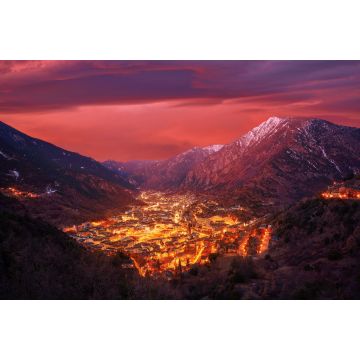 Lais Puzzle - Skyline von Andorra la Vella bei Sonnenuntergang Pyrenäen - 2.000 Teile