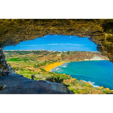 Lais Puzzle - Luftaufnahme der Ir-Ramla-Bucht auf Gozo durch die Tal-Mixta-Höhle, Malta - 2.000 Teile