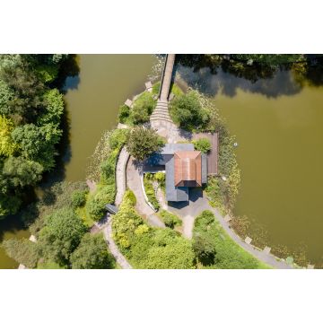 Lais Puzzle - Sicht von oben auf die alte japanische Pagode auf dem Gartenfestgelände, Ebbw Vale, Wales - 2.000 Teile
