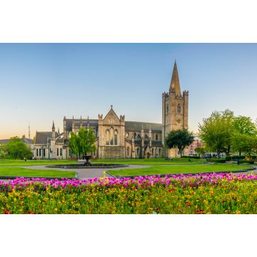 Lais Puzzle - Nachtansicht der St. Patrick's Cathedral in Dublin, Irland - 2.000 Teile