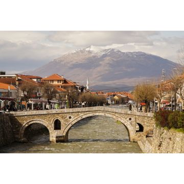 Lais Puzzle - Alte Steinbrücke Ura und Gurit in Prizren, Kosovo - 2.000 Teile