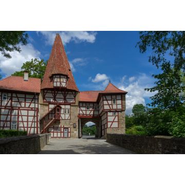 Lais Puzzle - Rödelseer Tor zum Dorf Iphofen - 2.000 Teile