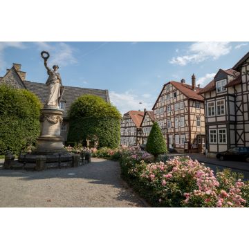 Lais Puzzle - Platz vor der Kilianskirche in Korbach - 2.000 Teile