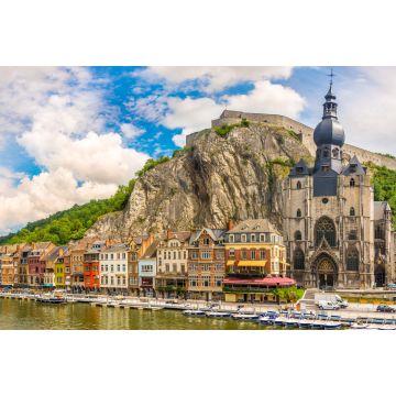 Lais Puzzle - Panoramablick auf das Maasufer mit Häusern und der Kirche Mariä Himmelfahrt in Dinant - Belgien - 2.000 Teile